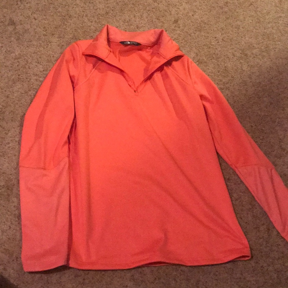 North face pull over